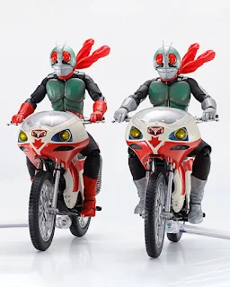 SHFiguarts New Cyclone: Kamen Rider Glorious Showa Rider Edition, Bandai
