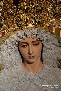  Señora de la Paz Granada