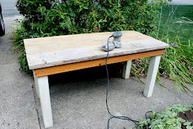 rockwell random orbital sander diy build it yourself farmhouse kitchen table from upcycled recycled lumber and old bed