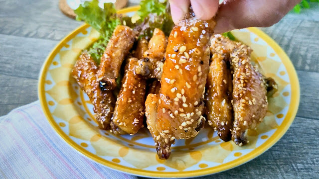 あと引くおいしさ！鶏手羽中の甘辛揚げレシピ
