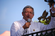 [amlo]