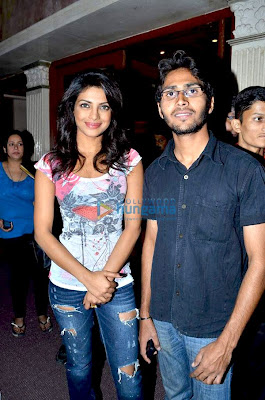 Priyanka Chopra promotes '7 Khoon Maaf' at Radio City 91.1 FM