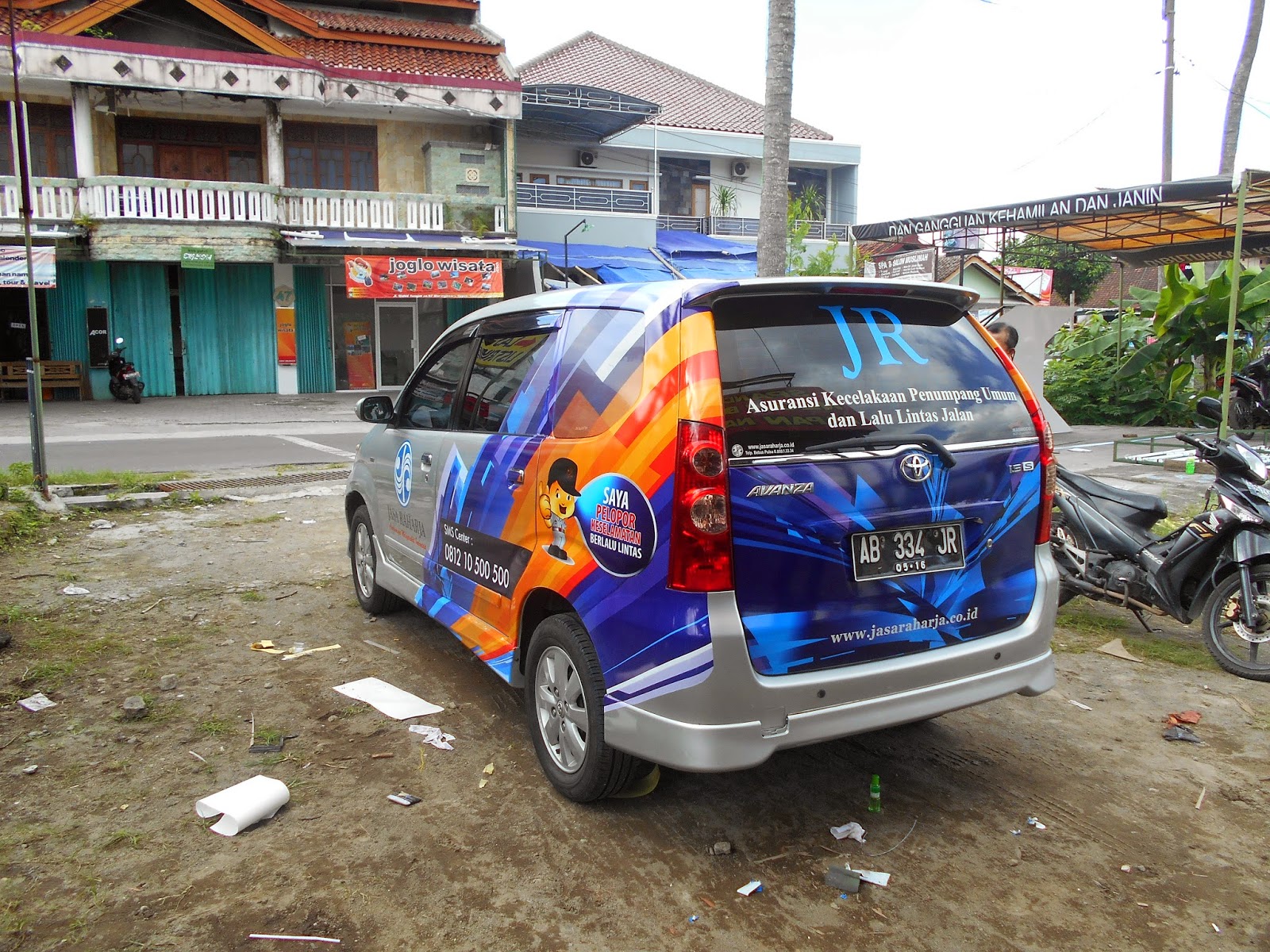 Stiker Mobil Full Body Jogja Advertising Yogyakarta Outdoor