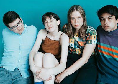 Frankie Cosmos - Close It Quietly