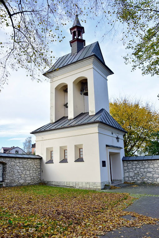 katy-stare-klasztor-ksiezy-sercanow-powiat-buski-swietokrzyskie-gmina-stopnica
