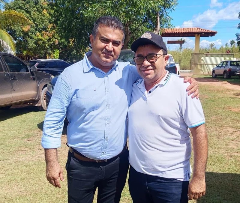 Prefeito Adailson Machado reúne grupo para dizer que não lançará parente a sua sucessão  em Paulo Ramos