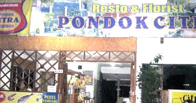 Tempat Makan Lesehan Romantis di Jakarta, Bekasi dengan 