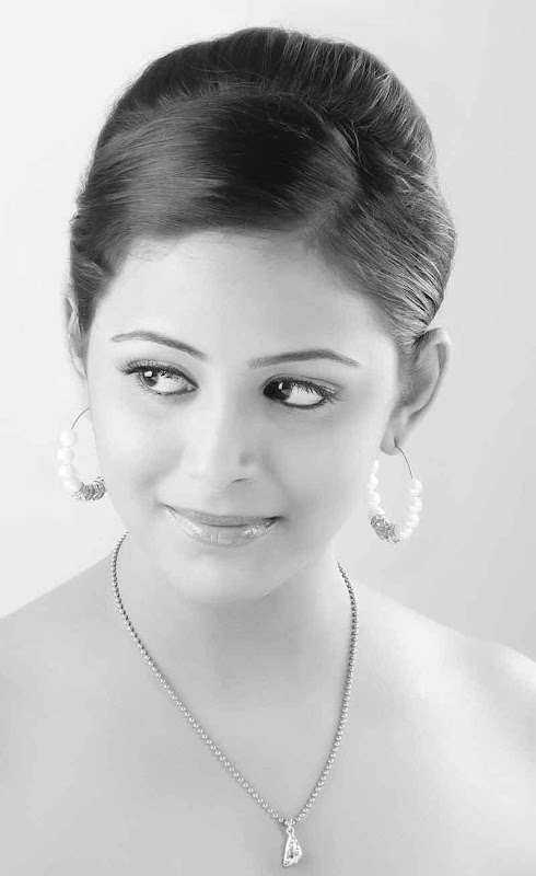 Actress Subiksha Latest Hot Photoshoot images sexy stills