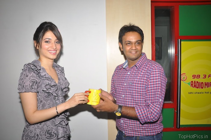 Tamanna Bhatia Latest Hairstyle Pics 3