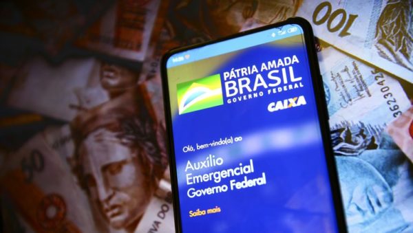 Auxílio Emergencial será prorrogado? Aliados de Bolsonaro não descartam