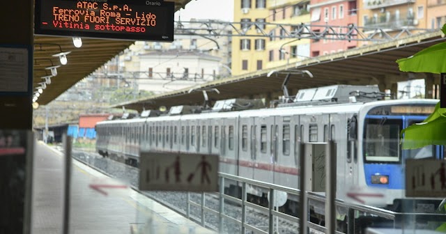 I nuovi orari della Roma-Lido