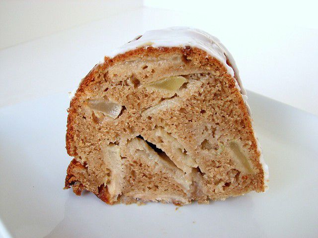 Apple Cinnamon Bundt Cake