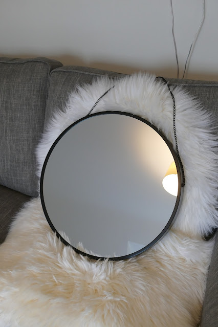 The BohoHome etsy, The BohoHome life review, The BohoHome blog review, The BohoHome mirror, The BohoHome round hanging mirror, The BohoHome etsy uk, The BohoHome review, best mirrors for your studio