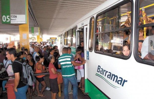 Sexta-feira tem paralisação de ônibus das 4h às 8h