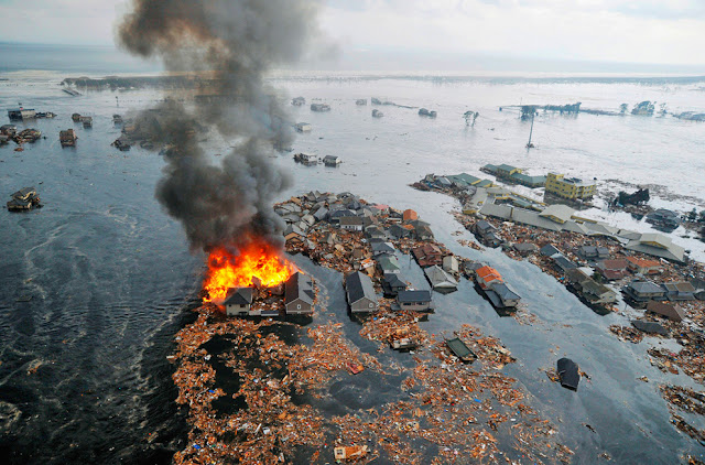 Tsunami en japon marzo 2011 - Sunami