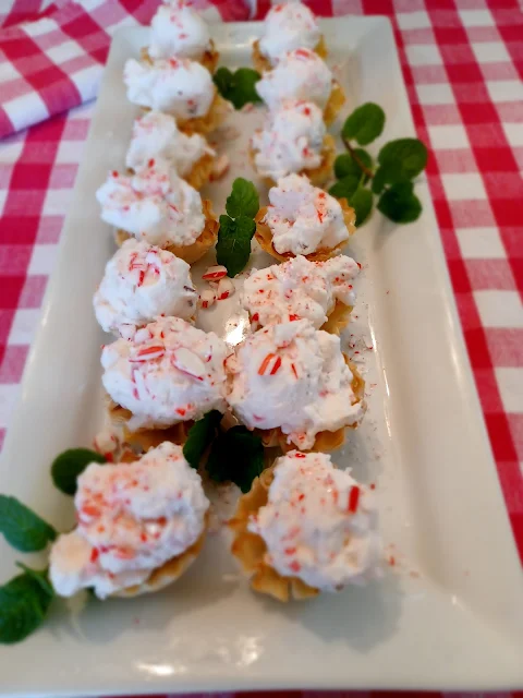 Peppermint Mini Tarts at Miz Helen's Country Cottage