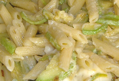 Pasta con zucchine e gorgonzola