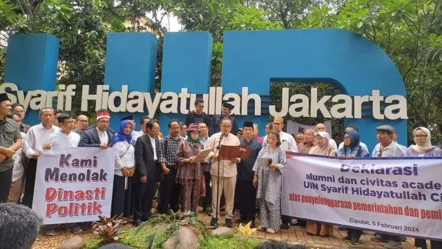 Sivitas Akademika UIN Jakarta Bacakan 'Seruan Ciputat', Kritik Sikap Jokowi Hingga Pemilu 2024