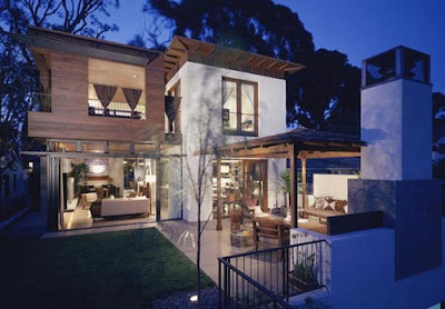 Luxury House by KAA Design