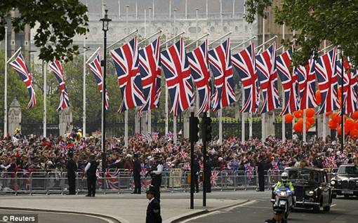 Foto Suasana Pernikahan Pangeran William dan Kate Middleton di Westminster Abbey