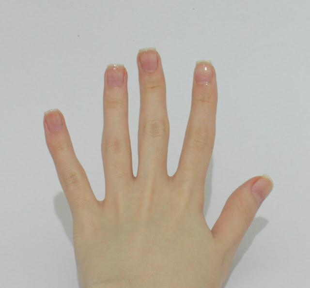 Aplicar manicura permanente