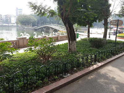 トゥーレ公園（Công viên Thủ Lệ）