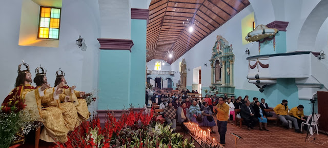 Am 25. Mai fand in der Pfarrei Chayanta die Segnung und Einweihung des neuen Altars und Ambons statt. In Chayanta hat unser Bischof einen neuen Kirchenaltar gesegnet, der in der Chiquitania von einem einheimischen Künstler hergestellt wurde.