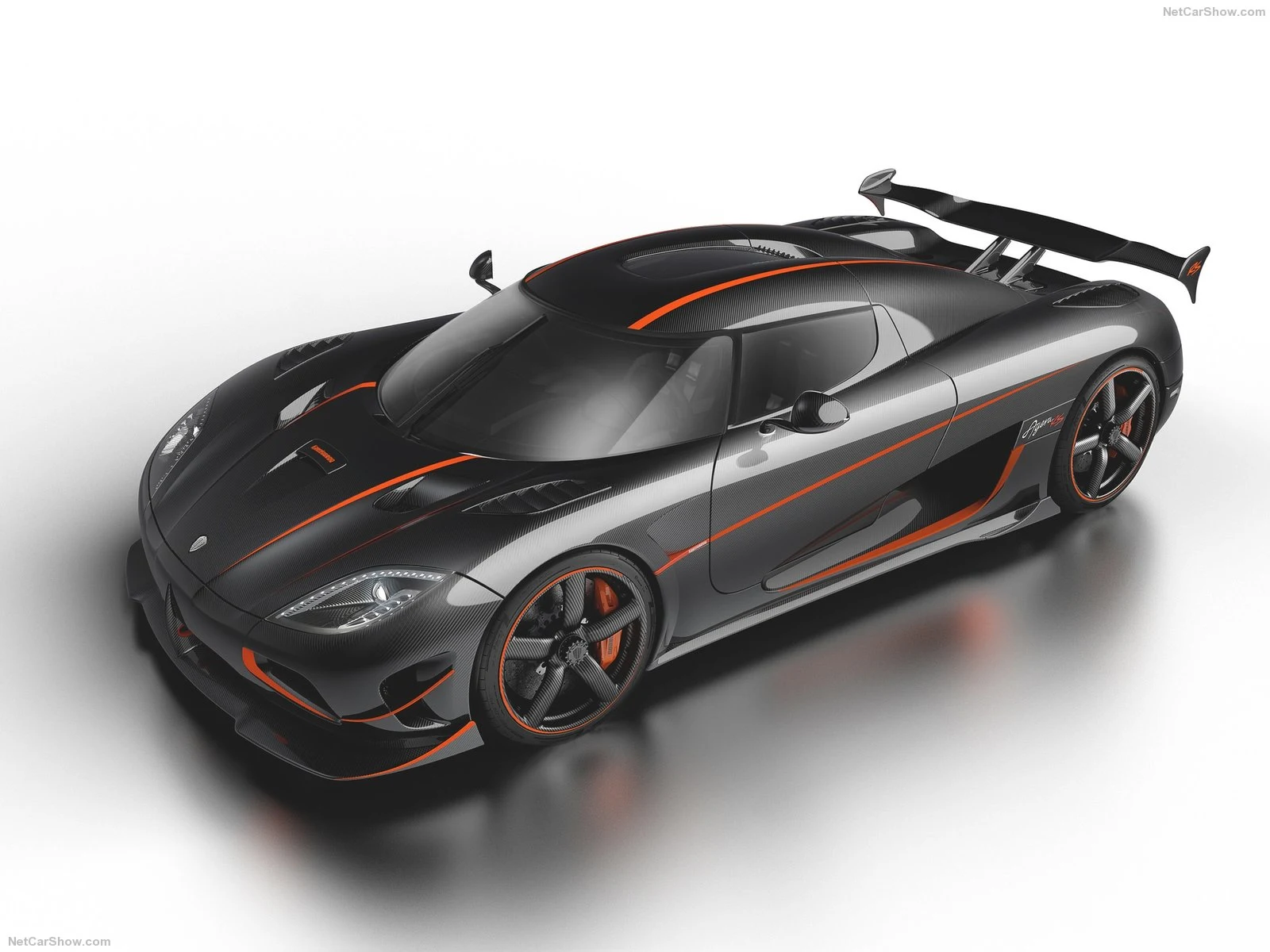 Hình ảnh siêu xe Koenigsegg Agera RS 2015 & nội ngoại thất