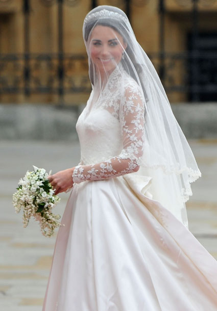 kate and william wedding dress. Kate Middleton Wedding Dress