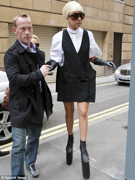 lady gaga boyfriend luc carroll. Lady Gaga wore a towering pair