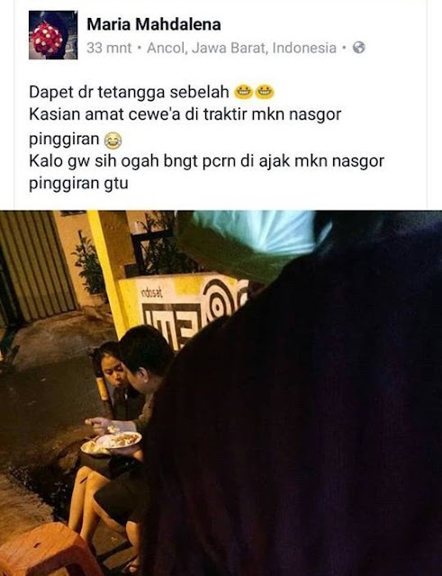 Cewek Ini Ejek Pasangan yang Makan Nasgor di Pinggir Jalan, Netizen Greget!