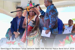 Dominggus Mandacan Tutup Jambore Kader PKK Tingkat Provinsi Papua Barat tahun 2019