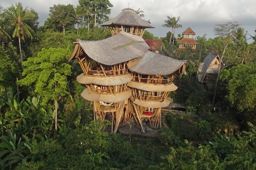 Di Bali Ada Rumah Unik Yang Terbuat Dari  Bambu  Dunia 