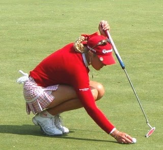 Mini skirt golf