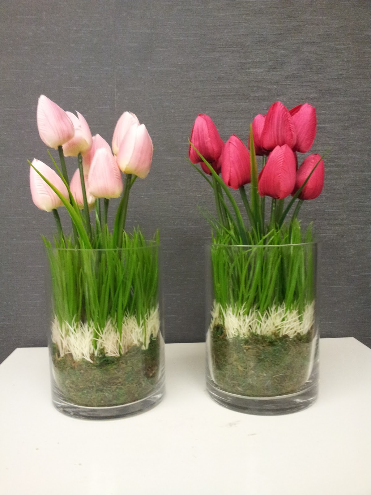  BUNGA  TULIP IN GLASS