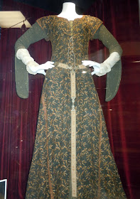 Maid Marian Robin Hood movie costume