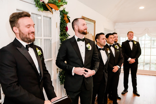 Antrim 1844 Wedding in Taneytown MD photographed by Maryland wedding photographer Heather Ryan Photography