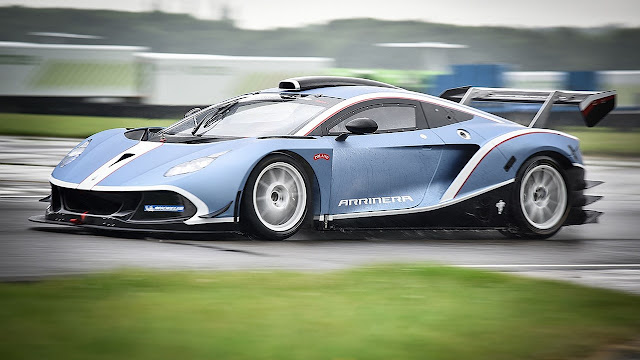 2016 Arrinera Hussarya GT