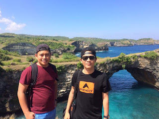 broken beach nusa penida