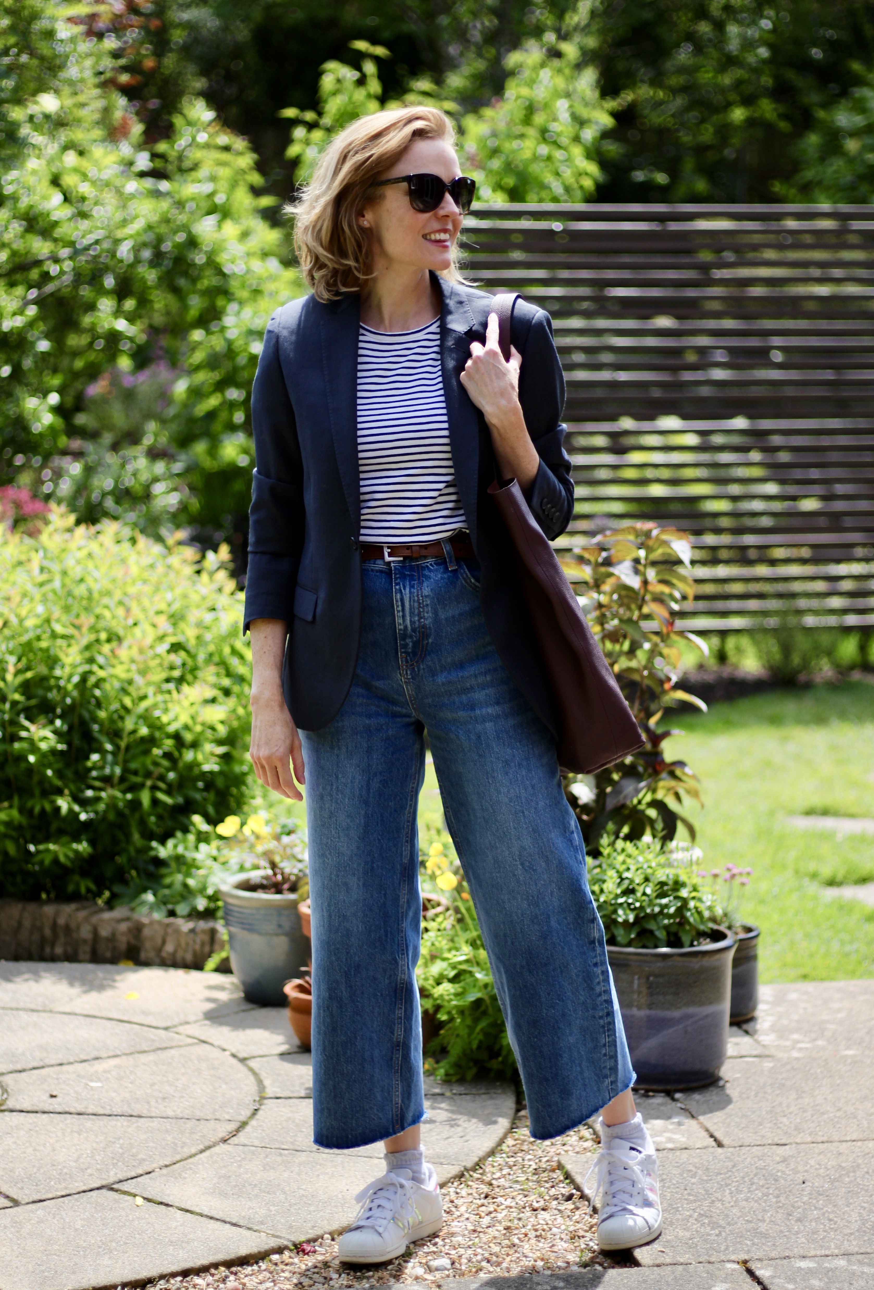 Navy Blazer, cropped jeans & a breton tee