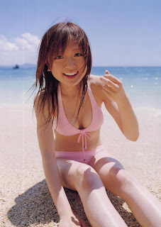 Asami Konno Japanese Cutie Singer Sexy Pink Bikini Photo 5