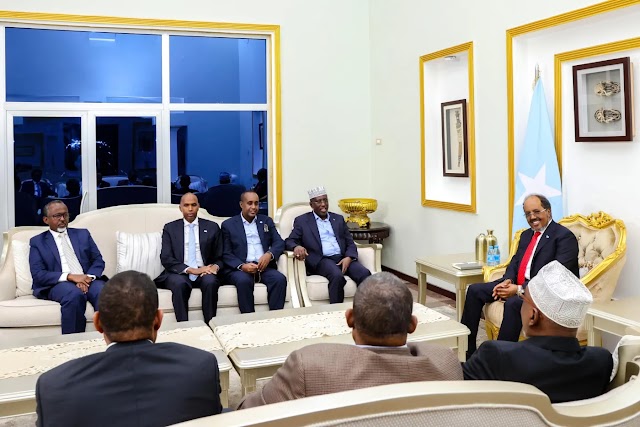 Kulan xasaasi ah oo u furmay Xassan Shiikh & Mucaaradka 