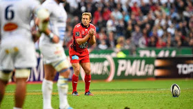 The great Jonny Wilkinson; not just a top rugby player, but a good squatter too.