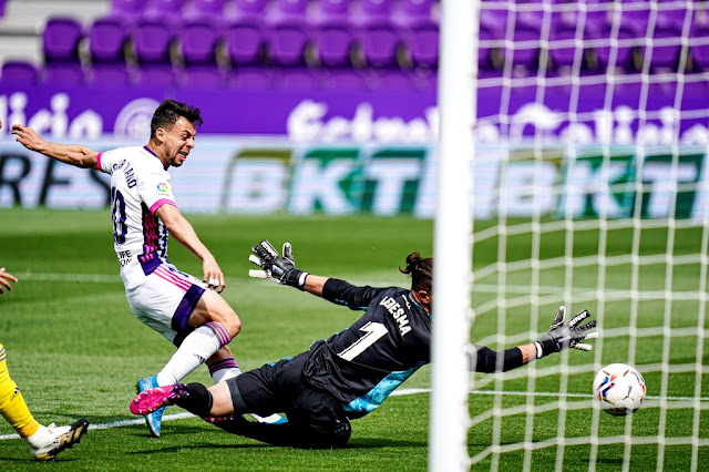 1-0: minuto 13. Óscar Plano bate a Conan Ledesma. REAL VALLADOLID C. F. 1 CÁDIZ C. F. 1. 24/04/2021. 24/04/2021. Campeonato de Liga de 1ª División, jornada 32. Valladolid, estadio José Zorrilla. GOLES: 1-0: 14’, Óscar Plano. 1-1: 64’, Juan Cala.