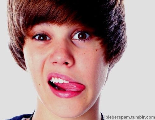justin bieber tumblr background. Justin Bieber Funny Photos
