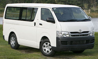 SEWA MOBIL MURAH TOYOTA HIACE SEMARANG