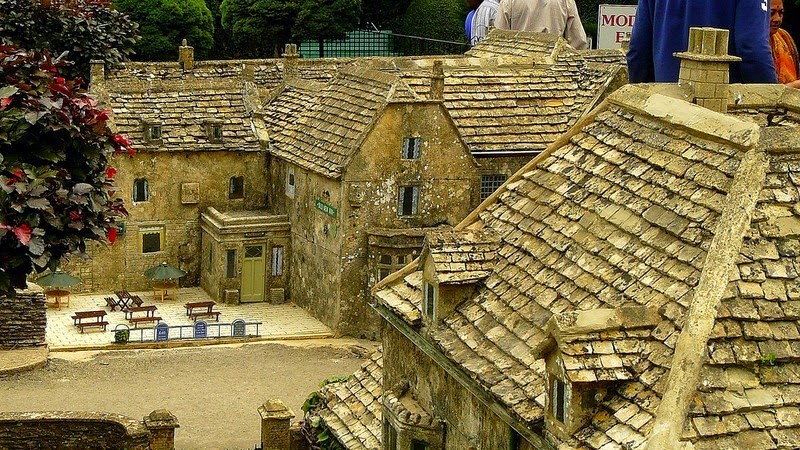 bourton-model-village-17 bourton-model-village-17