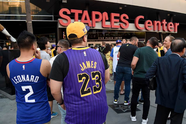 staples-center-becomes-cryptocom-arena