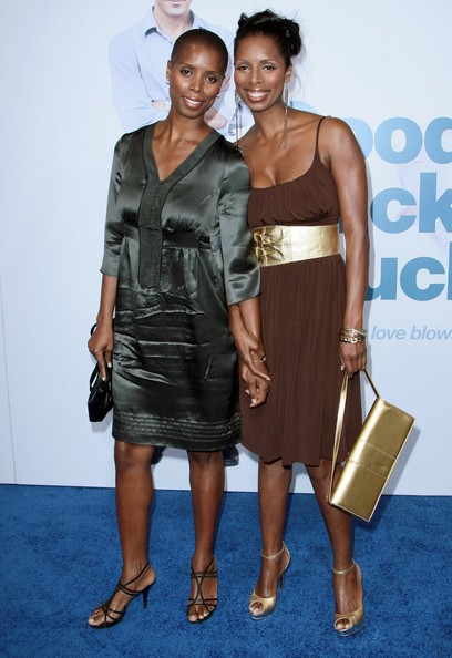 tasha smith twin sister. Did you know that actor Tasha Smith has a twin sister named Sidra?