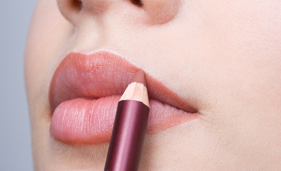 Best Lip-Liners & Pencils Used by Makeup Experts